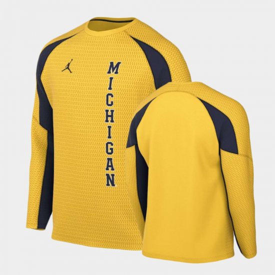 University of Michigan Basketball Shooting Long Sleeve Men Maize T-Shirt 359407-805